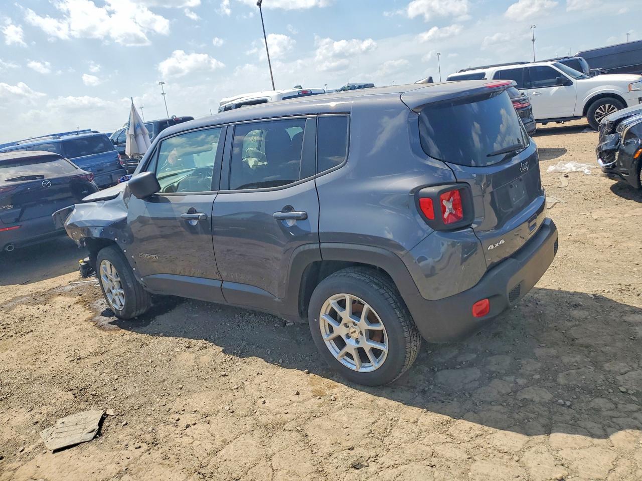 2023 JEEP RENEGADE LATITUDE 4X4