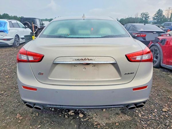 2014 MASERATI GHIBLI