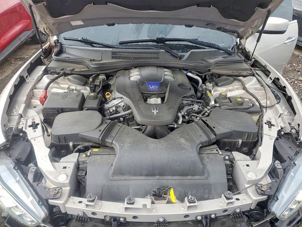 2014 MASERATI GHIBLI