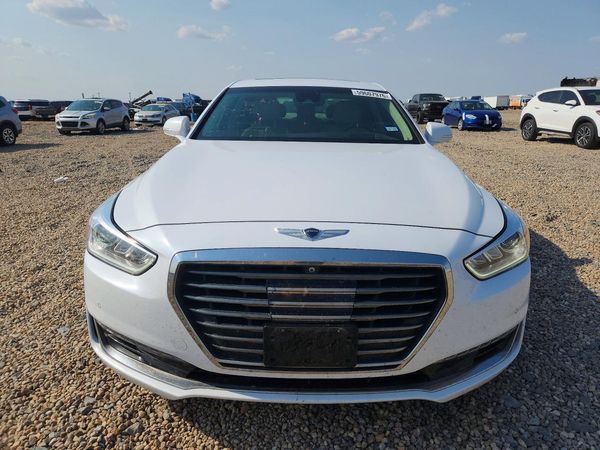 2017 GENESIS G90