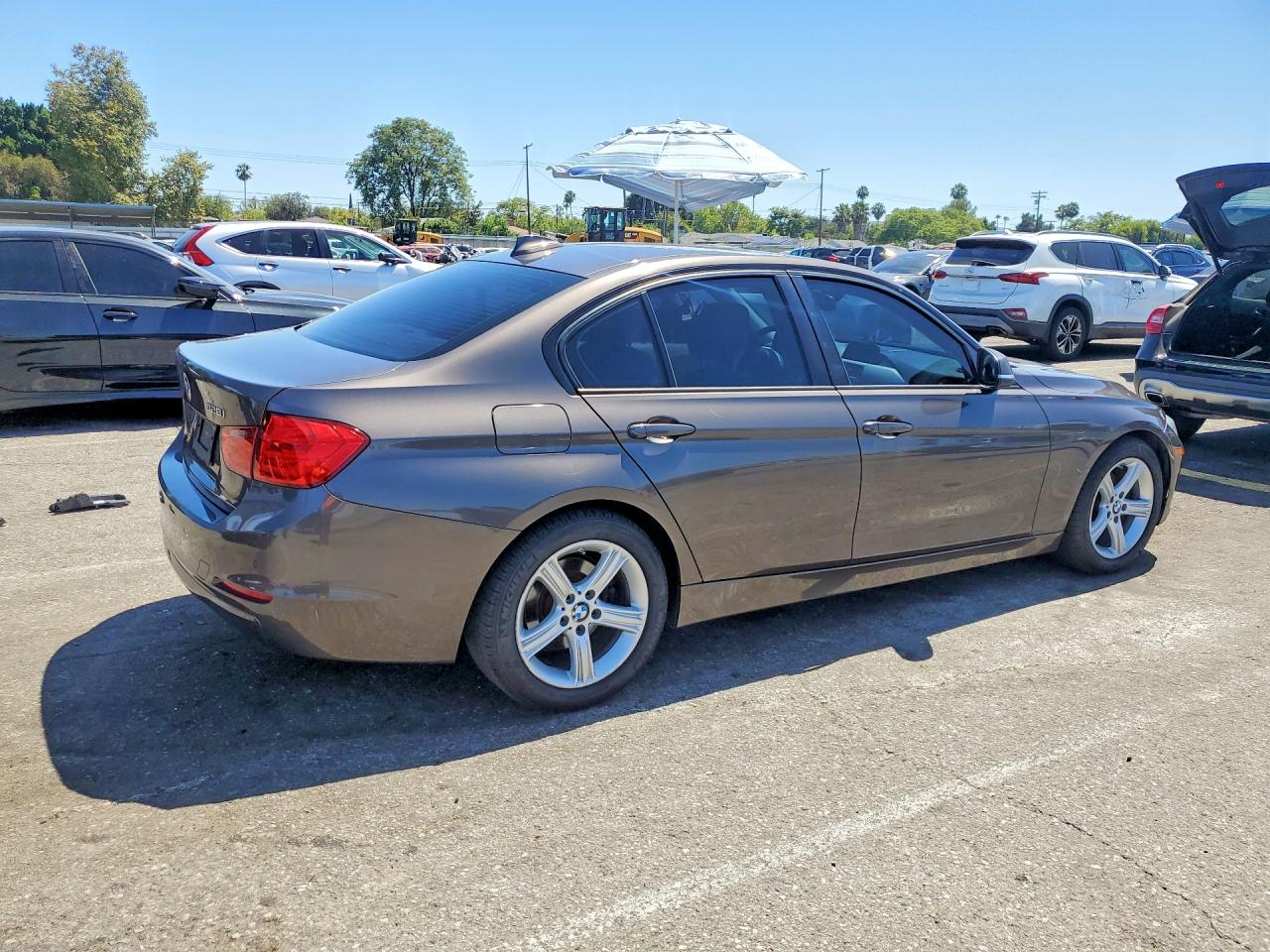 2012 BMW 328 SA