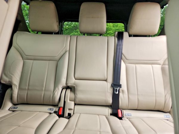 2020 LAND ROVER DISCOVERY SE