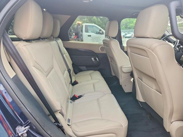 2020 LAND ROVER DISCOVERY SE