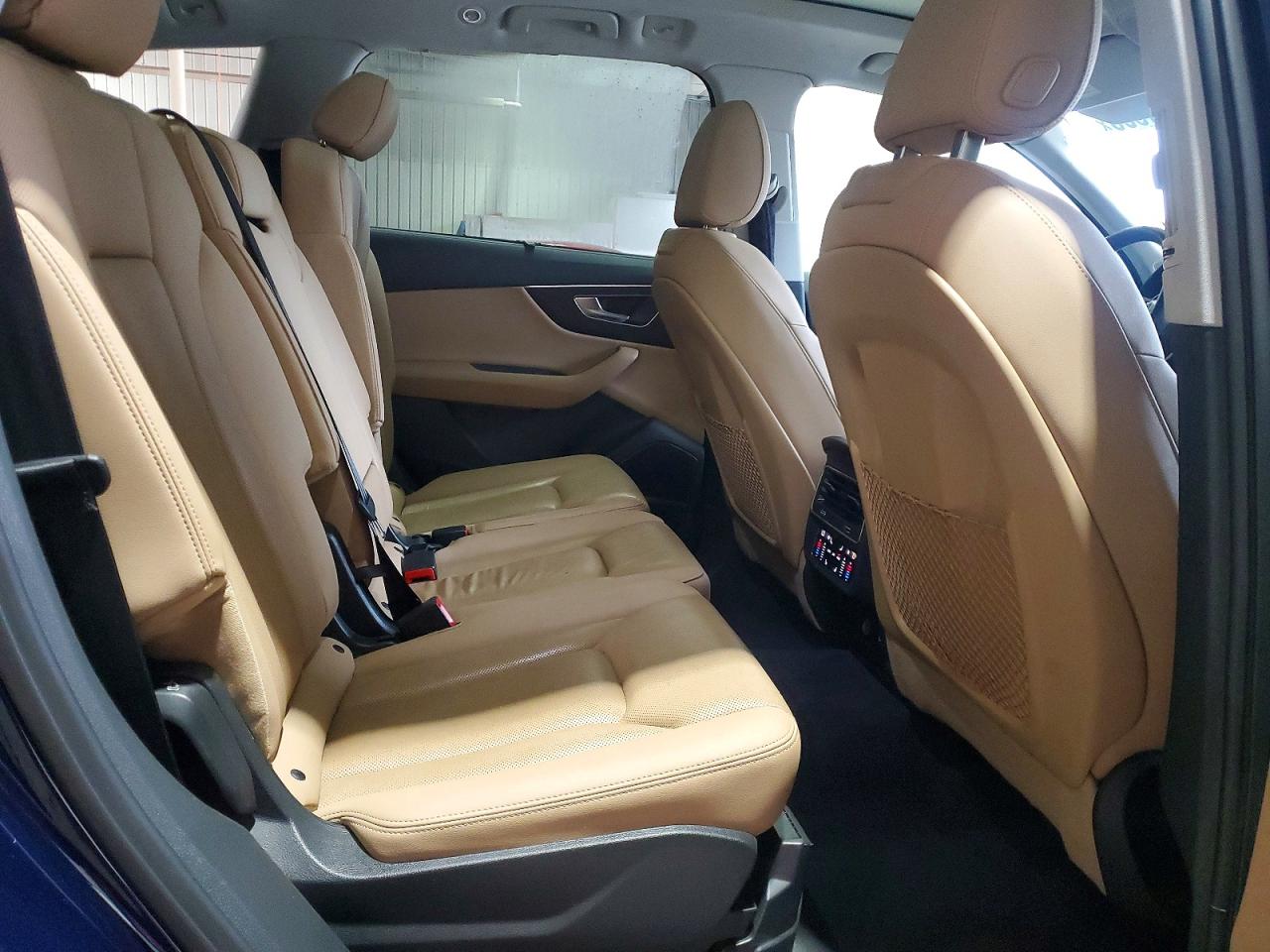 2021 AUDI Q7 quattro Premium Plus