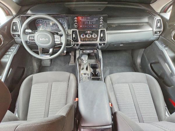 2022 KIA SORENTO LX