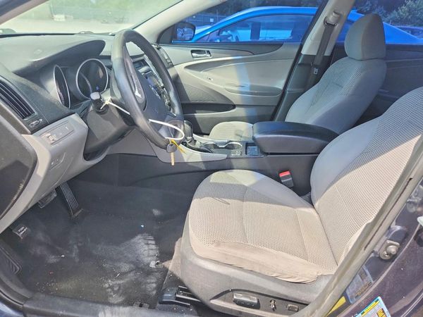 2013 HYUNDAI SONATA GLS/ GLS Popular