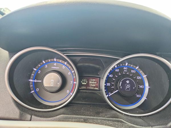 2013 HYUNDAI SONATA GLS/ GLS Popular