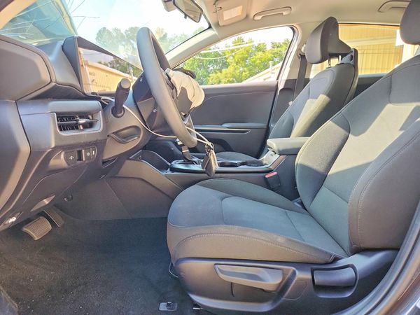 2026 KIA K4 LX, LXS