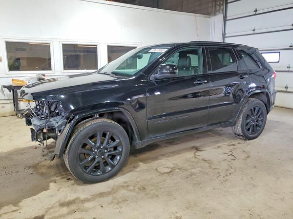 2018 JEEP GRAND CHEROKEE LAREDO 4X4