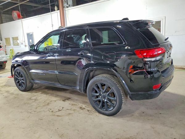 2018 JEEP GRAND CHEROKEE LAREDO 4X4