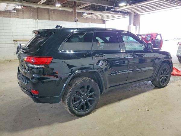 2018 JEEP GRAND CHEROKEE LAREDO 4X4