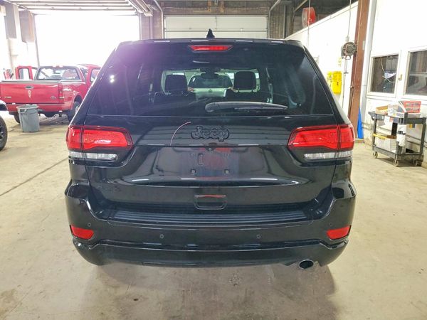 2018 JEEP GRAND CHEROKEE LAREDO 4X4
