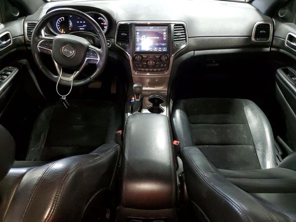 2018 JEEP GRAND CHEROKEE LAREDO 4X4