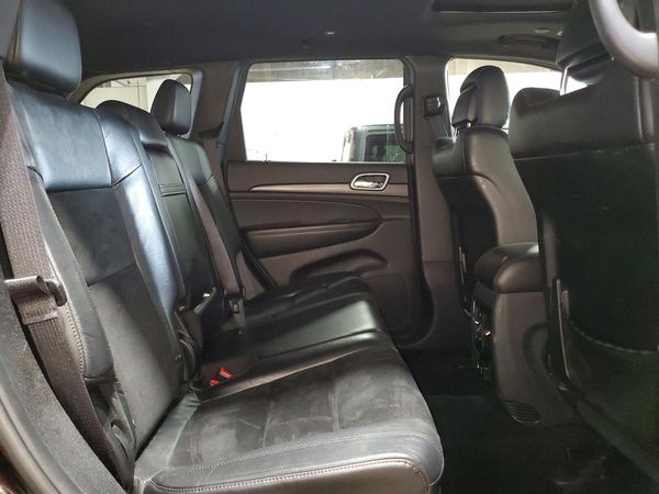 2018 JEEP GRAND CHEROKEE LAREDO 4X4