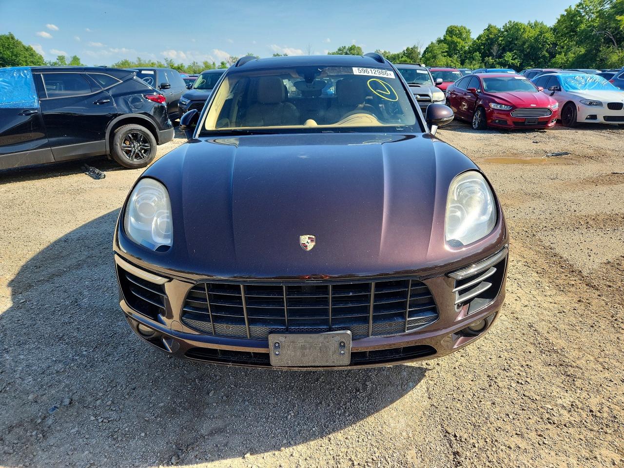 2015 PORSCHE MACAN