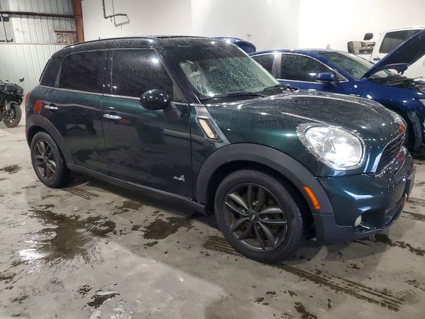 2014 MINI COOPER