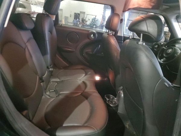 2014 MINI COOPER