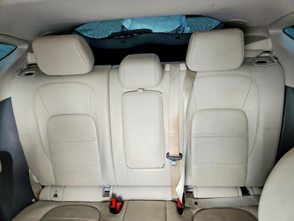 2019 JAGUAR E-PACE SE