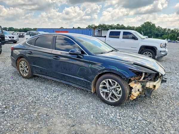 2021 HYUNDAI SONATA