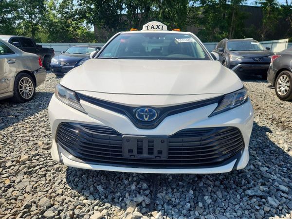 2020 TOYOTA CAMRY