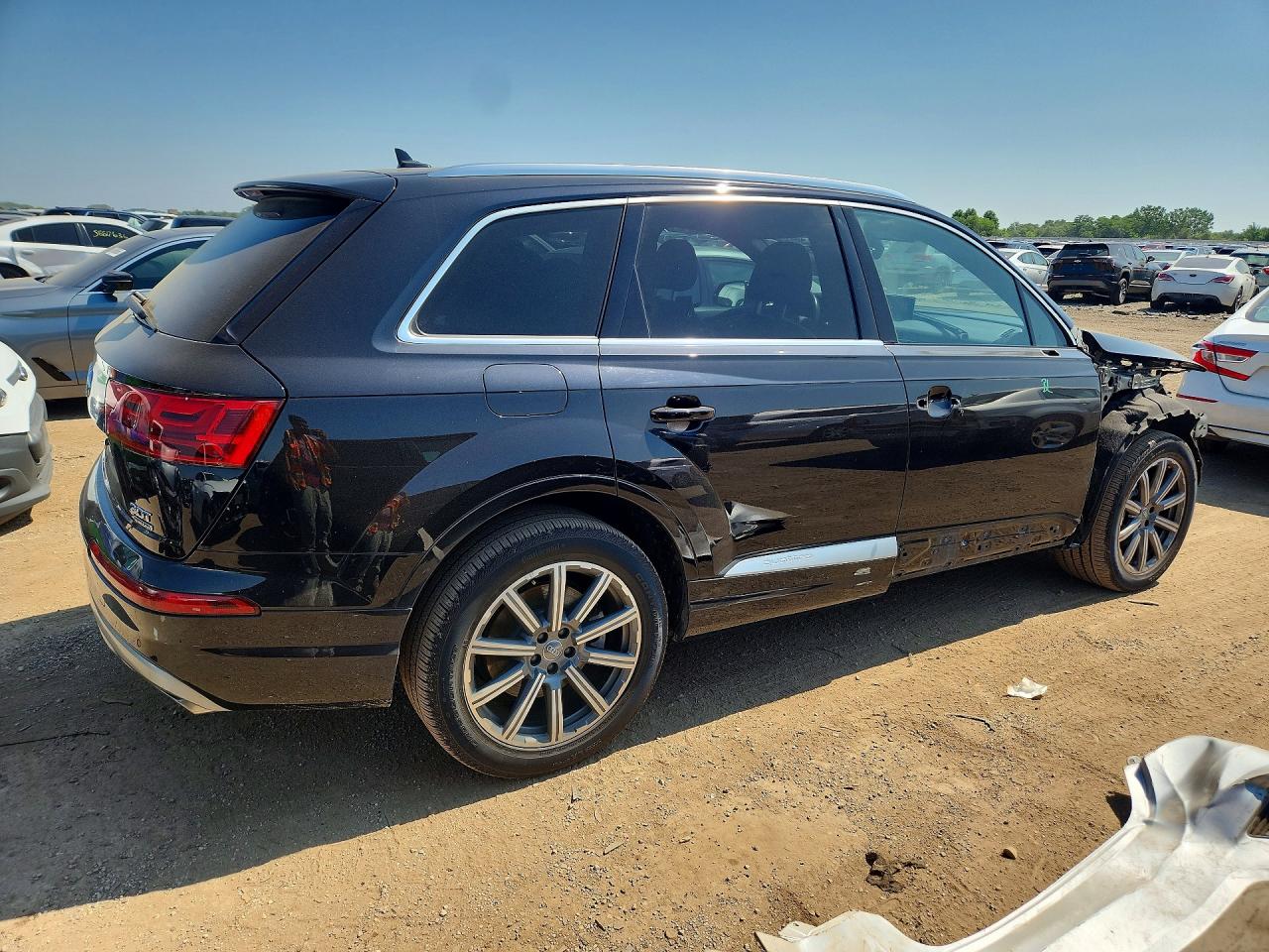 2018 AUDI Q7 quattro Prestige