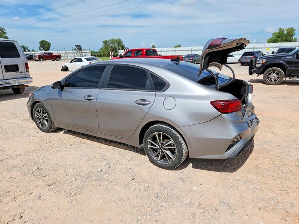 2022 KIA FORTE FE, LXS