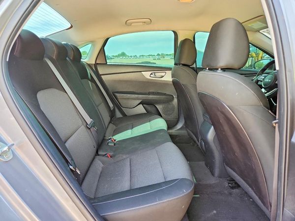 2022 KIA FORTE FE, LXS