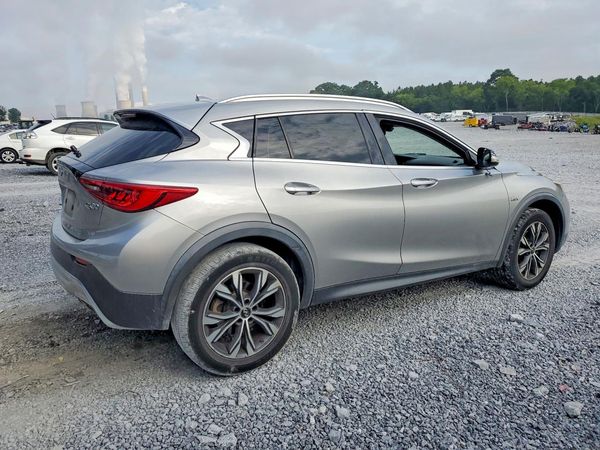 2018 INFINITI QX30