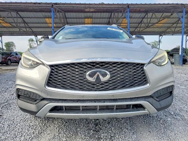 2018 INFINITI QX30