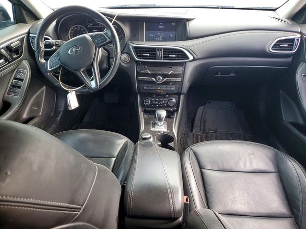 2018 INFINITI QX30
