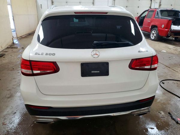 2018 MERCEDES-BENZ GLC GLC 300-4M