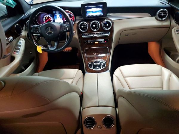2018 MERCEDES-BENZ GLC GLC 300-4M
