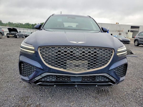 2023 GENESIS GV70