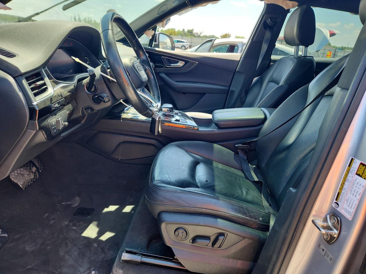 2018 AUDI Q7 quattro Premium Plus