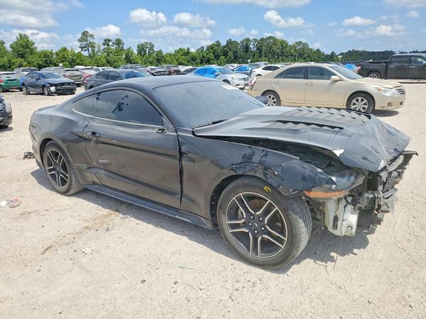 2020 FORD MUSTANG I4 Coupe