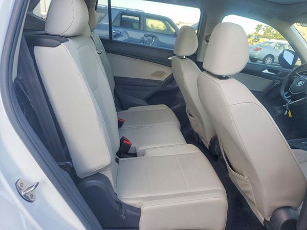 2021 VOLKSWAGEN TIGUAN SE, SE R-Line Black, SEL