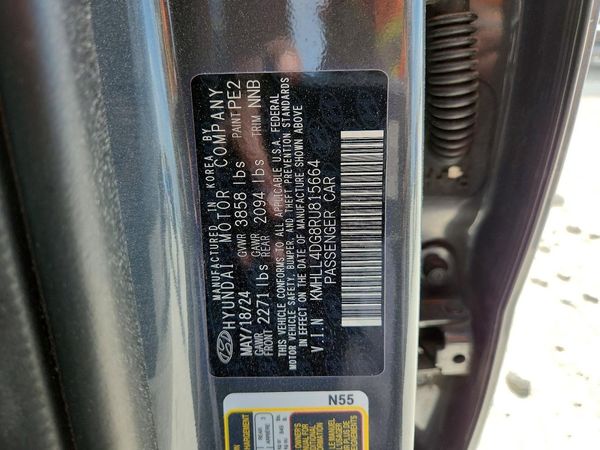 2024 HYUNDAI ELANTRA SE