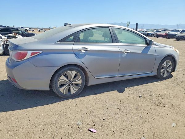 2015 HYUNDAI SONATA GLS(Middle)