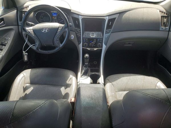2015 HYUNDAI SONATA GLS(Middle)
