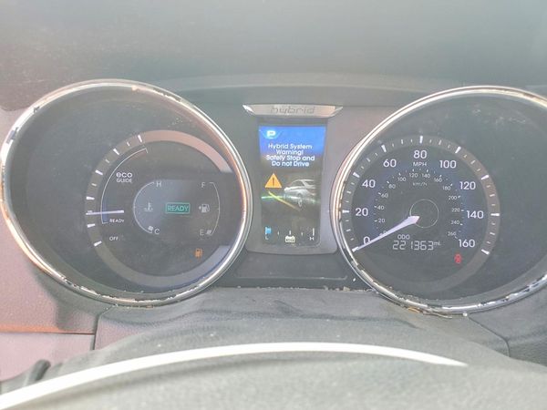 2015 HYUNDAI SONATA GLS(Middle)