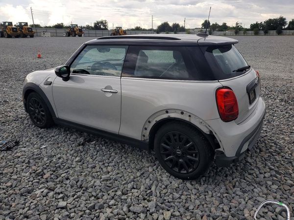 2022 MINI COOPER
