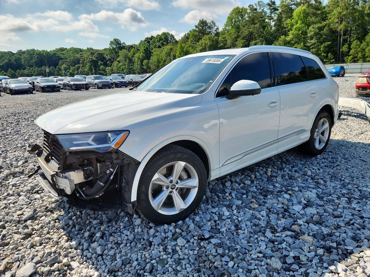 2022 AUDI Q7 quattro Premium