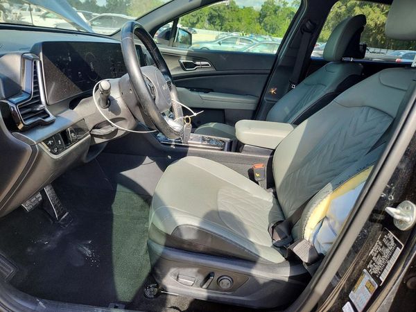 2023 KIA SPORTAGE