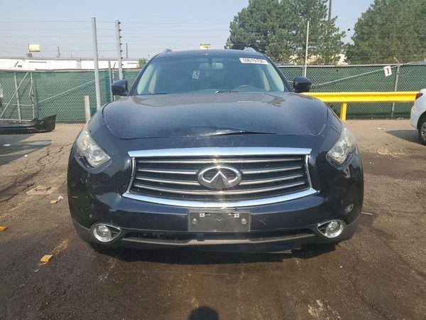 2014 INFINITI QX70