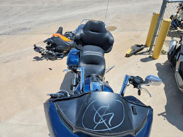 2020 HARLEY-DAVIDSON FLTRK