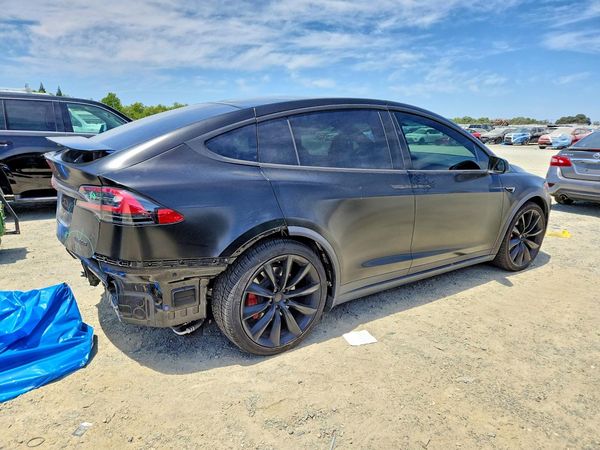 2020 TESLA MODEL X