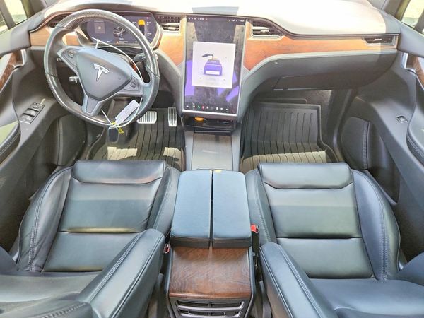 2020 TESLA MODEL X