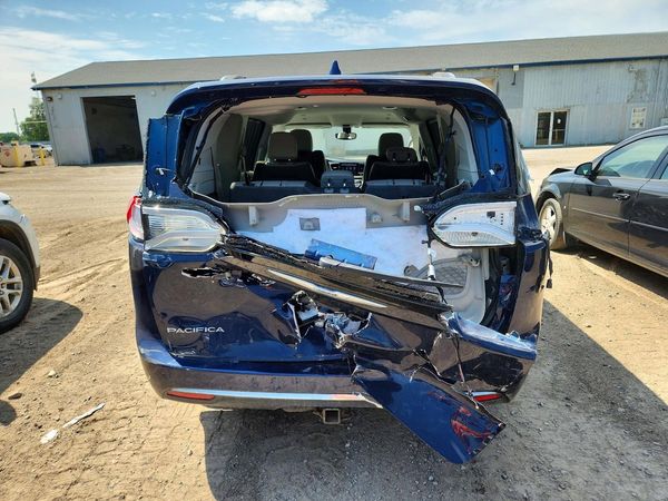 2019 CHRYSLER PACIFICA Touring L Plus