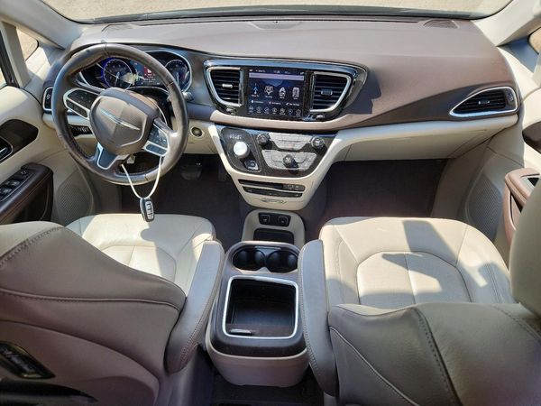 2019 CHRYSLER PACIFICA Touring L Plus