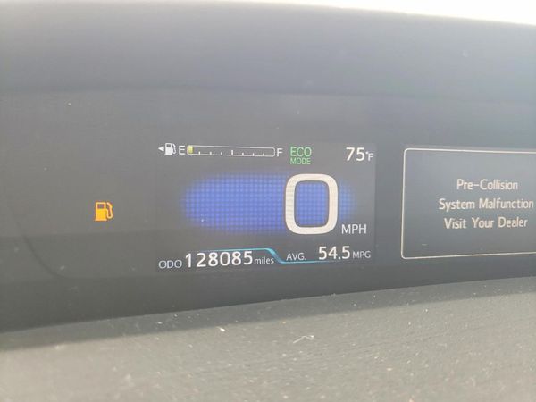 2016 TOYOTA PRIUS